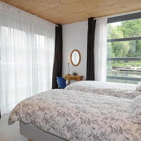 Apartment The Boat House *